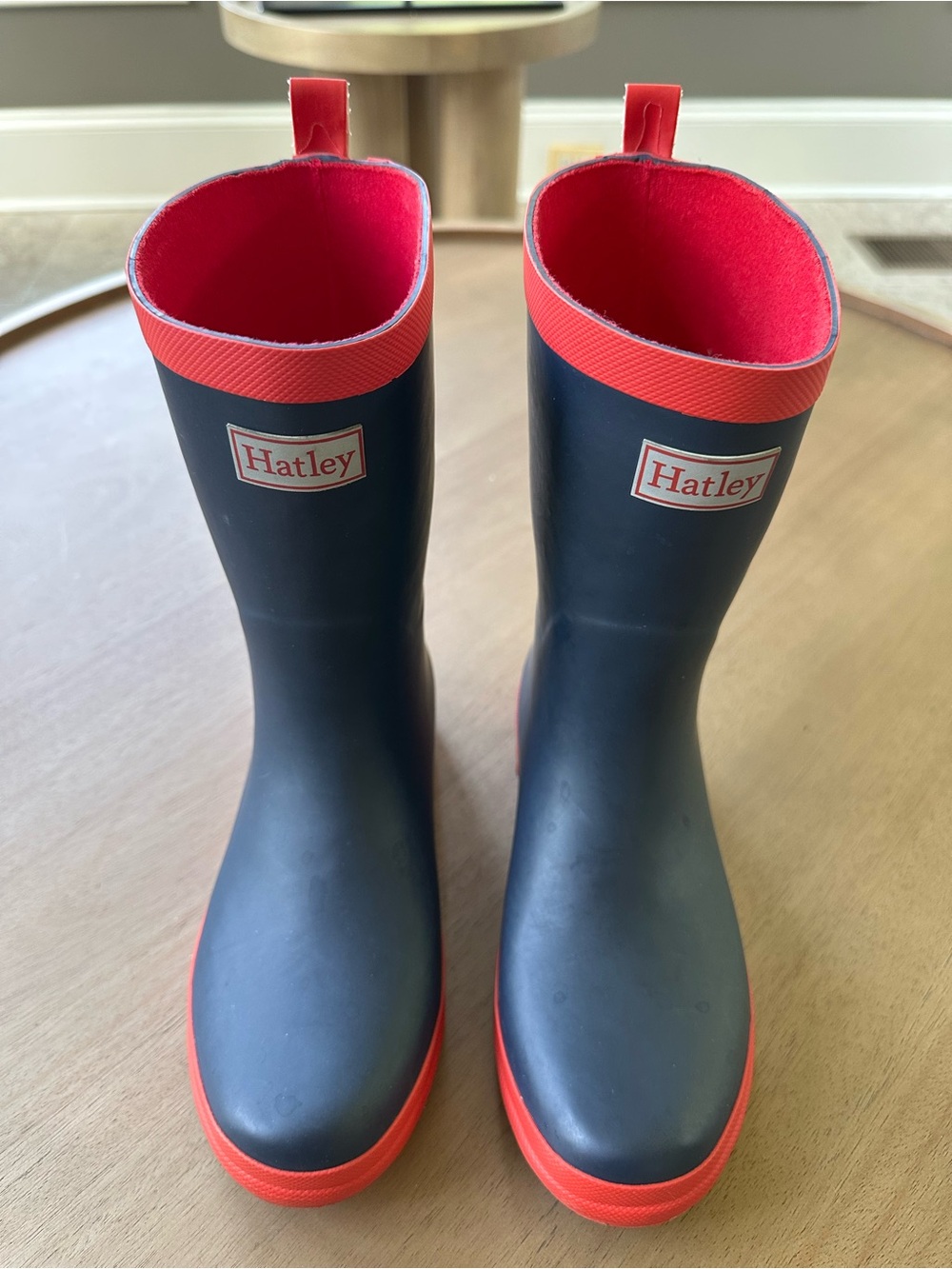 Hatley Matte Rain Boots, Size 4 Big Kid, Navy & Red